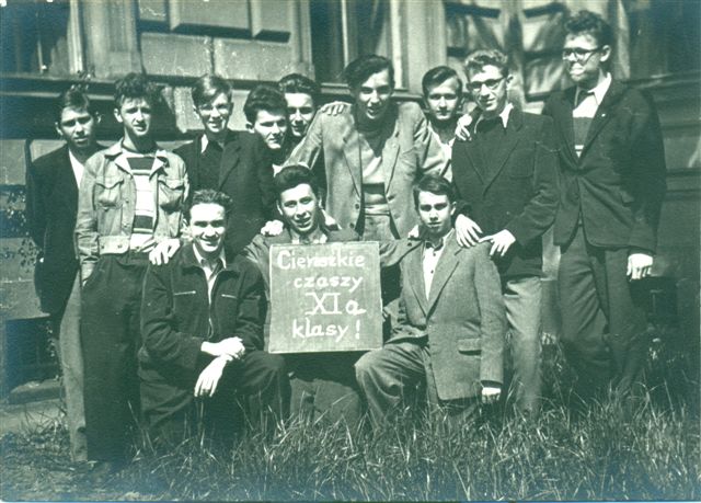 Od jubileuszu do comiesięcznych spotkań online. Niezwykła historia klasy XI a